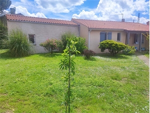 maison à la vente -   81100  CASTRES, surface 730 m2 vente maison - UBI422787448